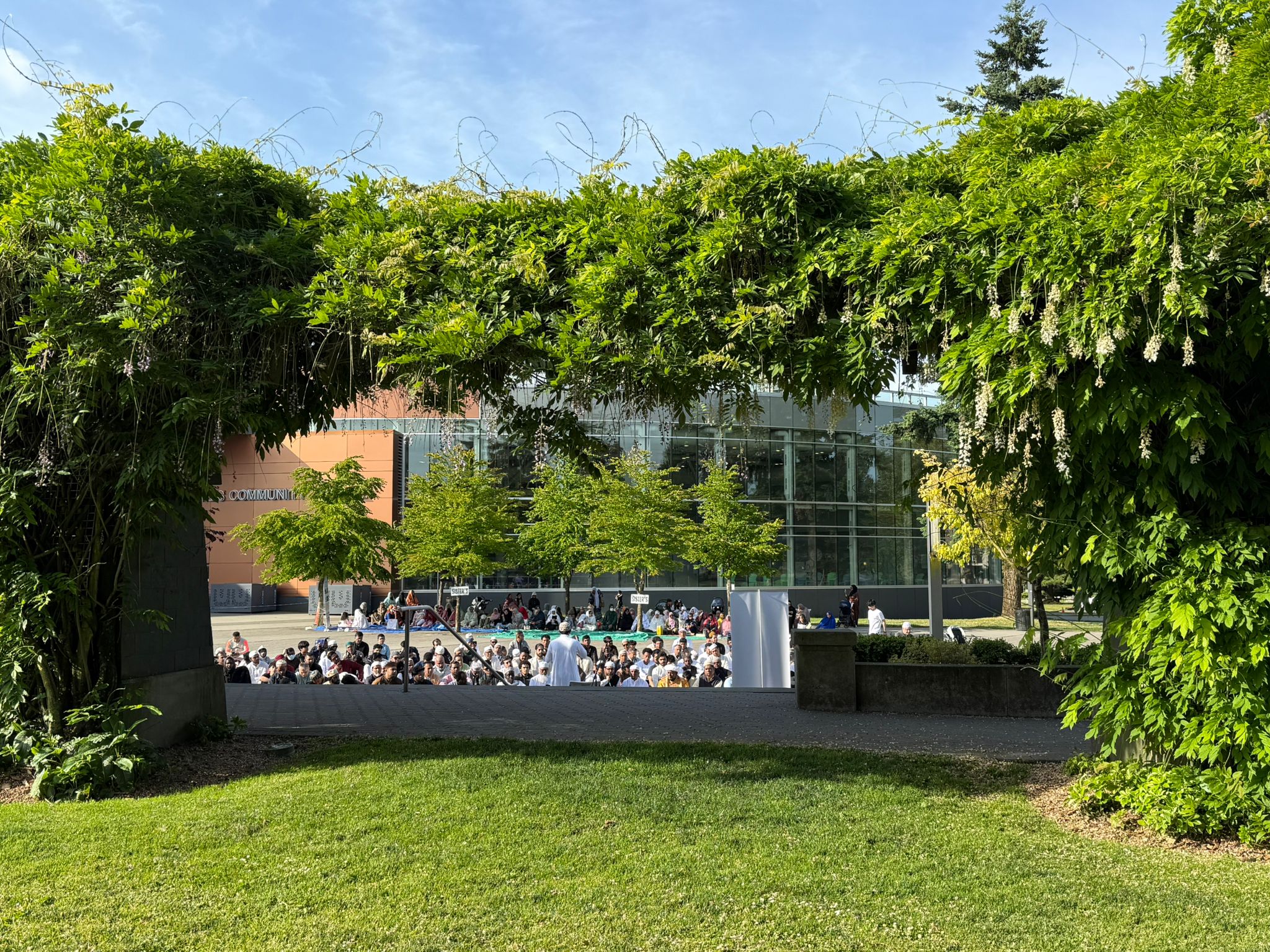 BMIS Community Photo 4